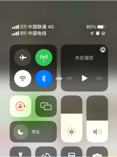 化德苹果手机维修分享iPhone双卡信号解决办法 