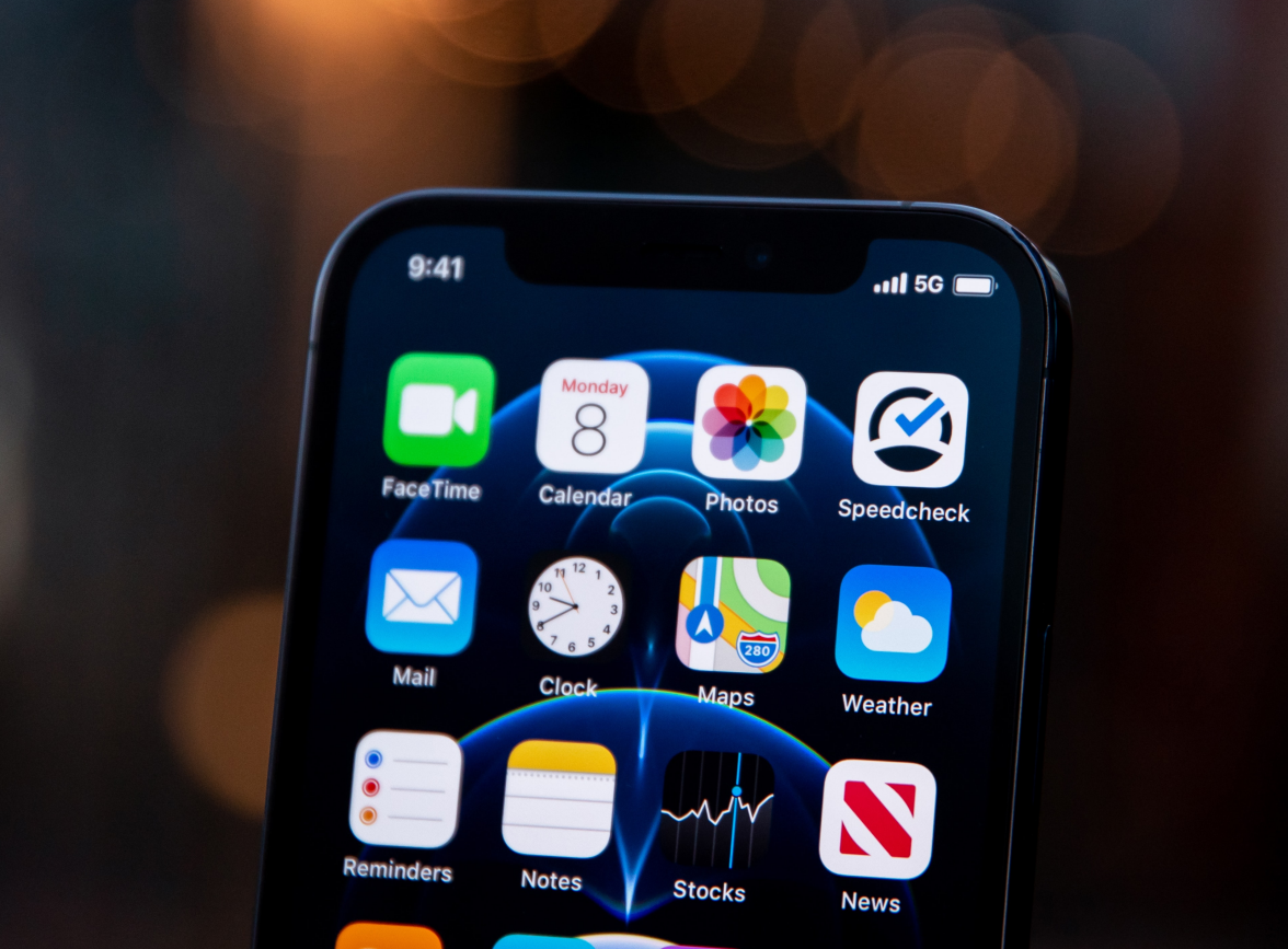 化德苹果手机维修分享为什么 iPhone 12 在冬季会自动关机 