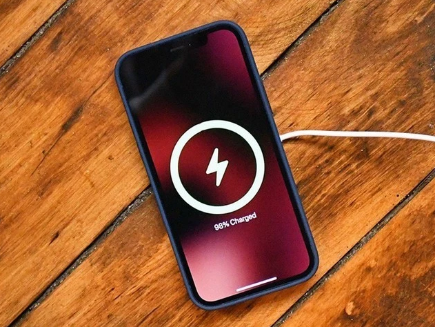 化德苹果手机维修分享iPhone 12可以随便充电吗 